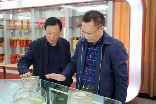 EA7A6128_副本_副本.jpg EA7A6128_副本_副本.jpg