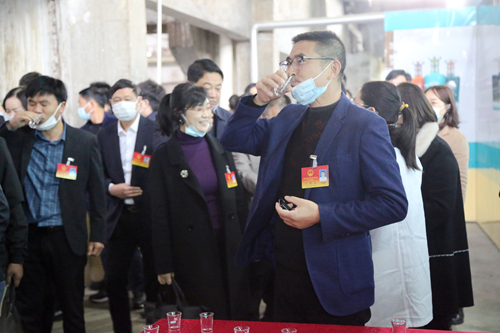 EA7A9341_副本_副本.jpg EA7A9341_副本_副本.jpg