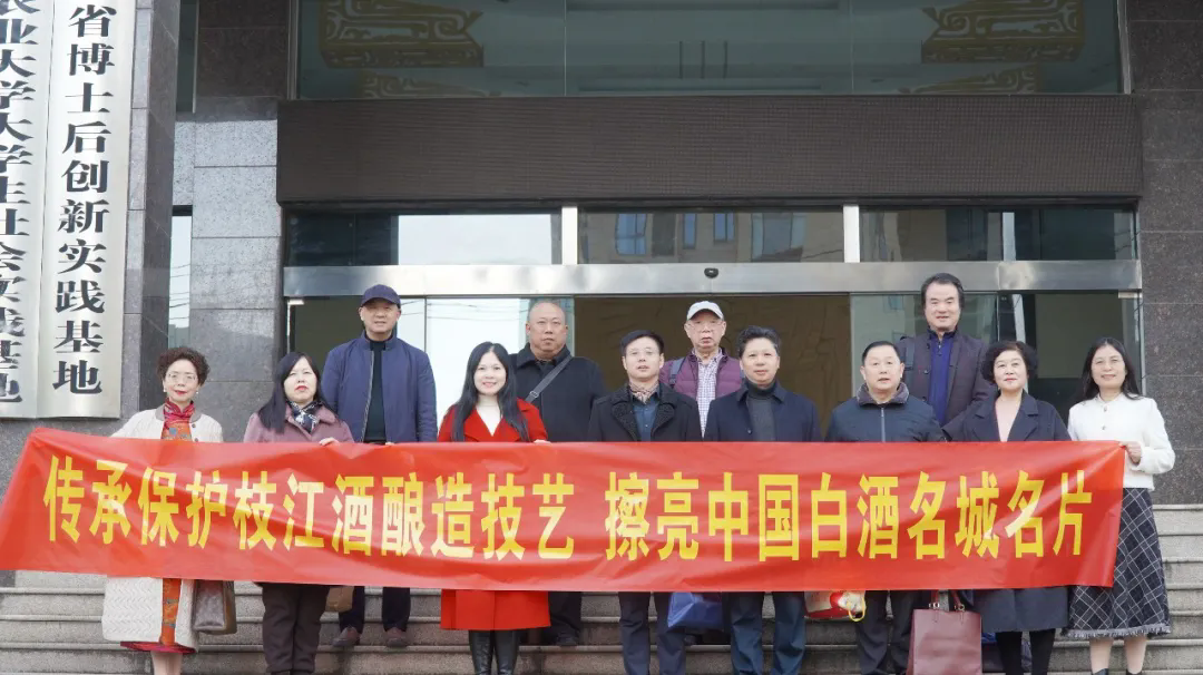 640.webp (4).png 640.webp (4).png