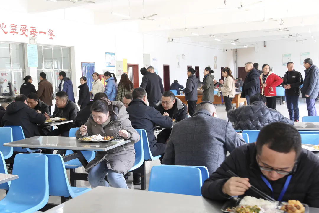 640.webp (3).png 640.webp (3).png