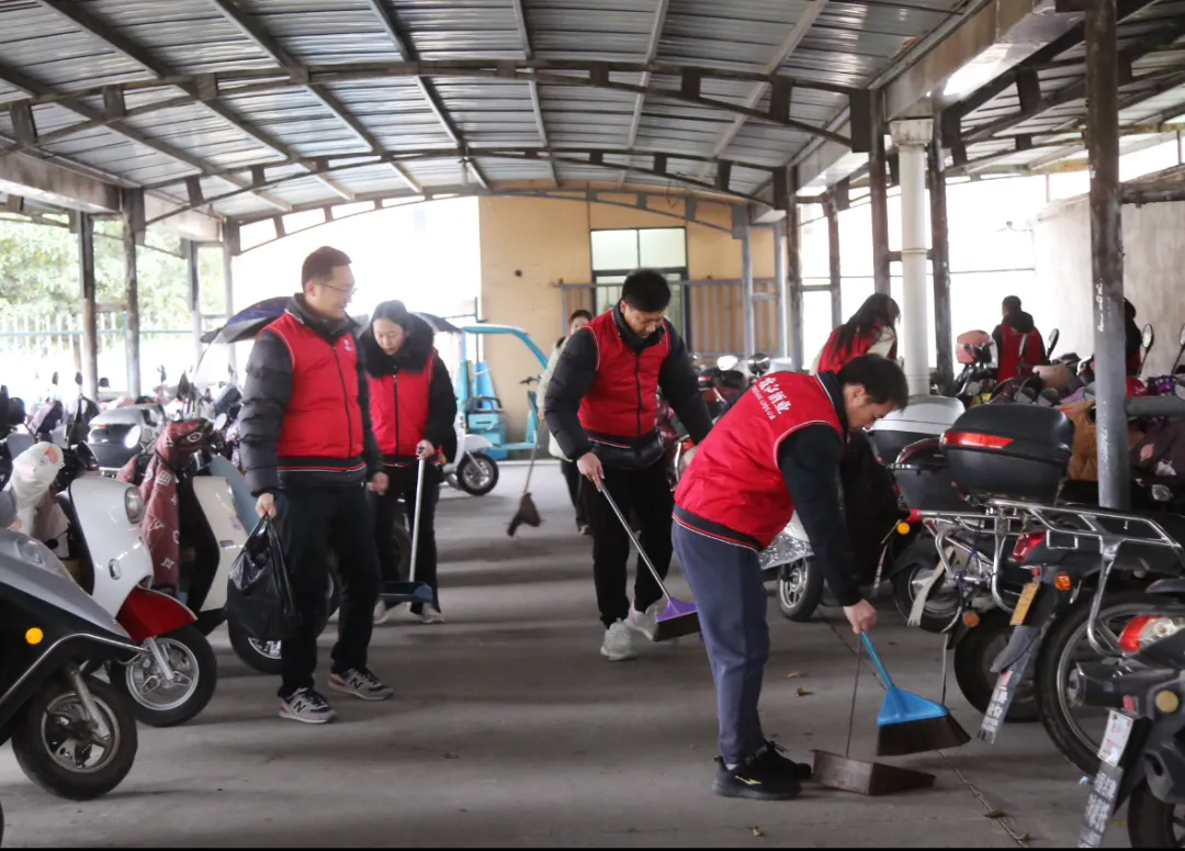 640 (1).webp (13).png 640 (1).webp (13).png